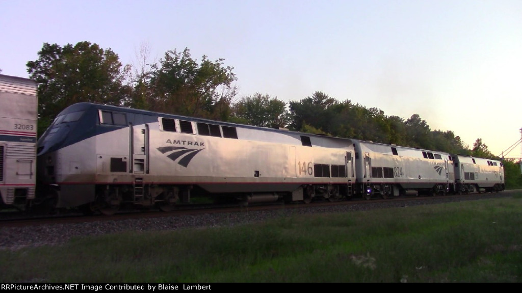 Amtrak 3